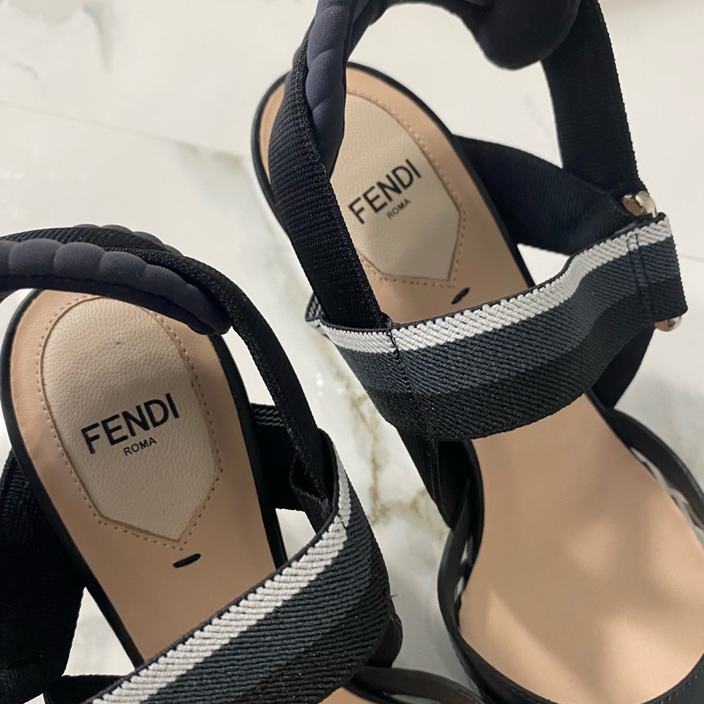 Fendi Colibrì FF motif slingback pumps - Picture 4 of 9